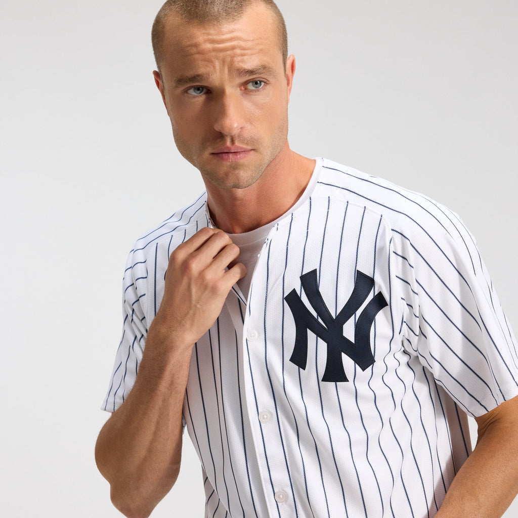 New York Yankees Aaron Judge Nike Navy Alternate Limited Player Jersey